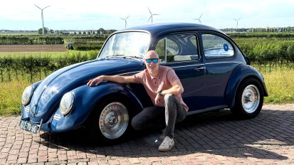 Stefan and his Cal-Look Beetle as a tribute to Ken Block